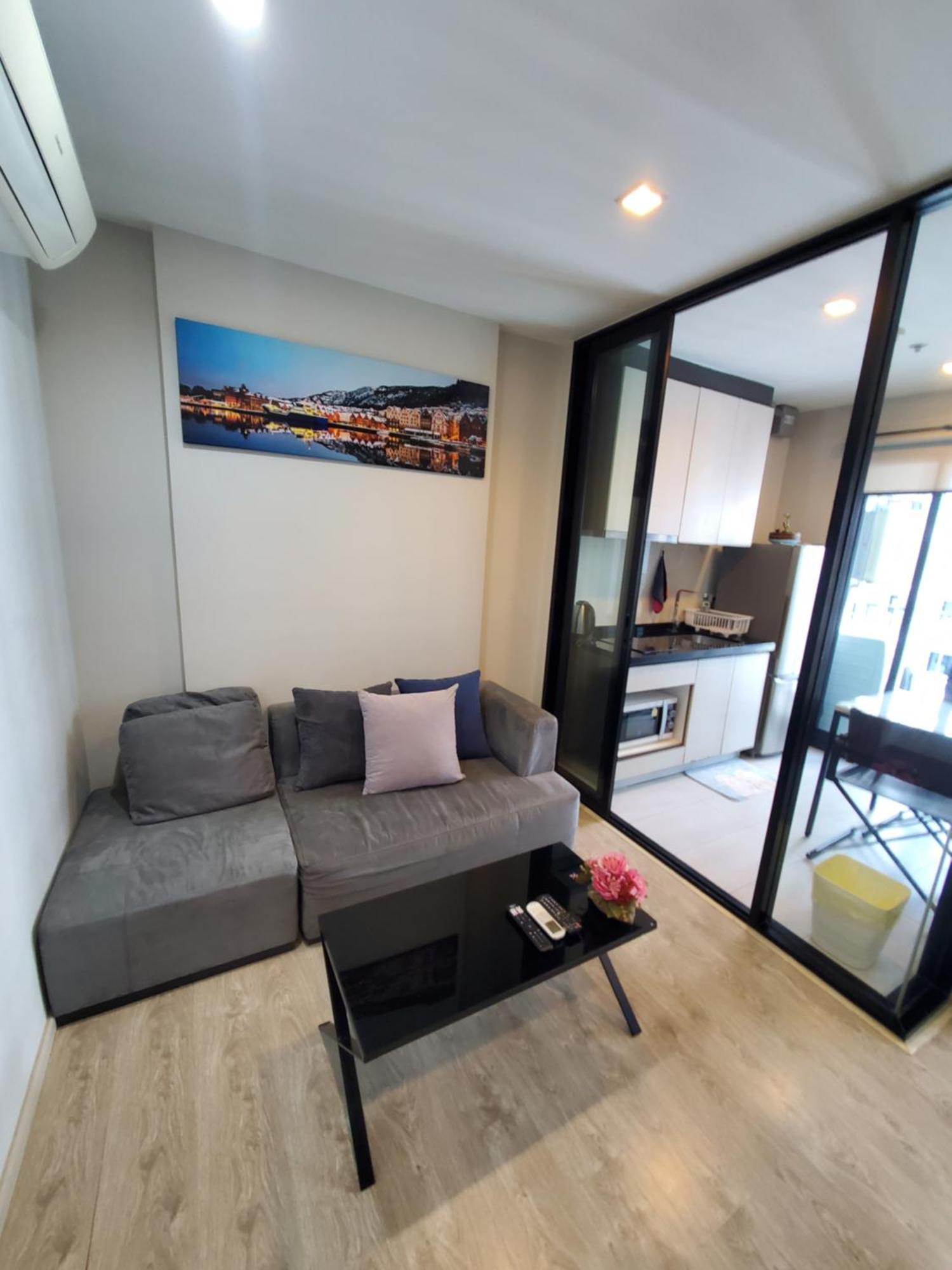 The Base Apartments At Central Паттая Екстер'єр фото