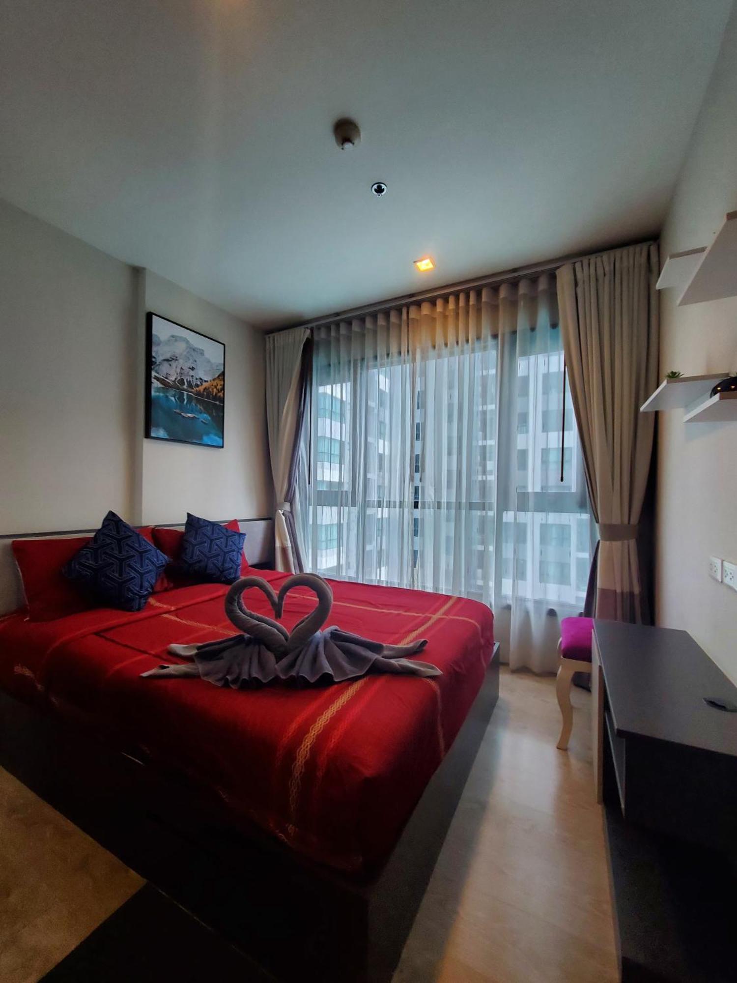 The Base Apartments At Central Паттая Екстер'єр фото