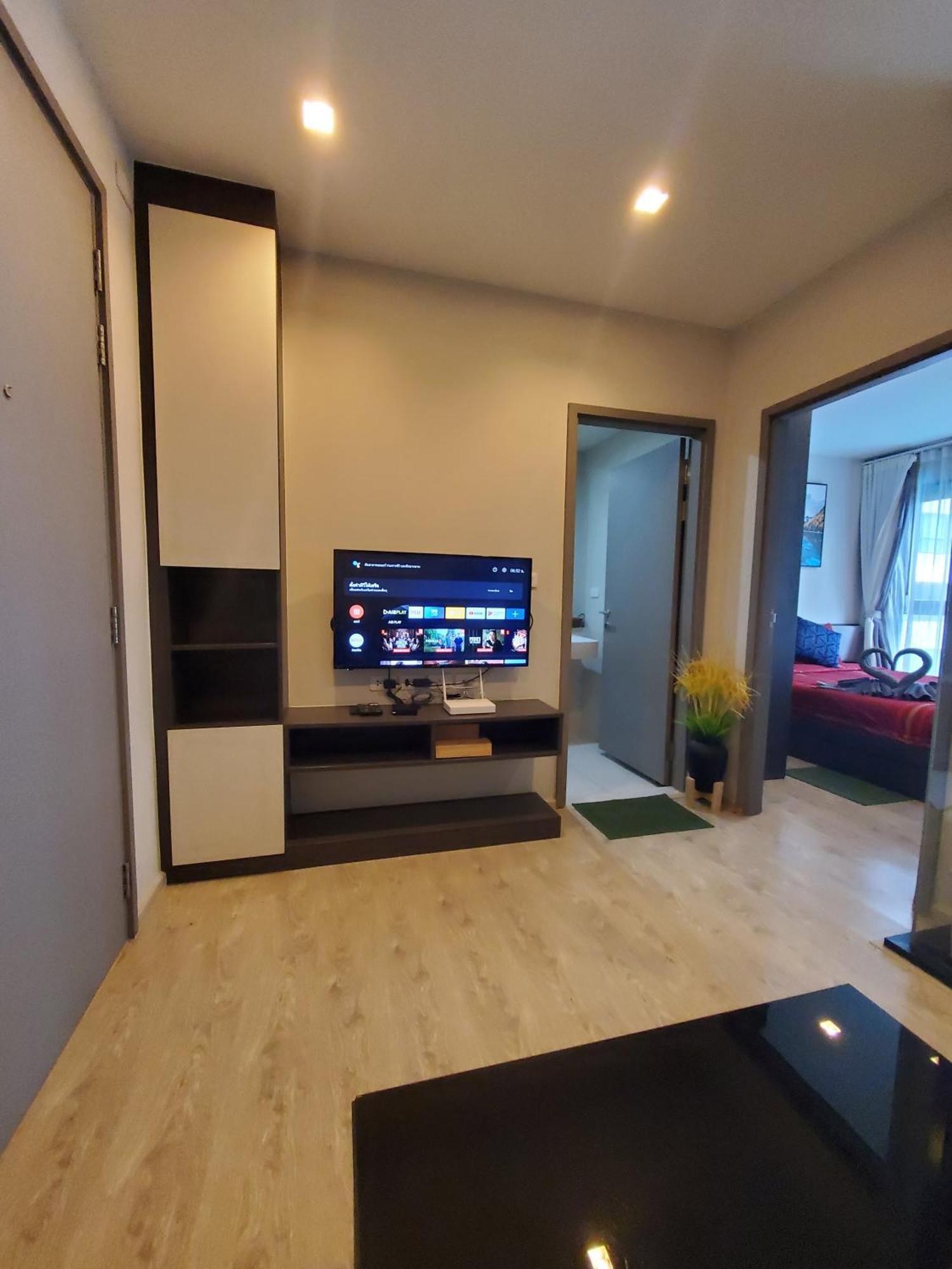 The Base Apartments At Central Паттая Екстер'єр фото